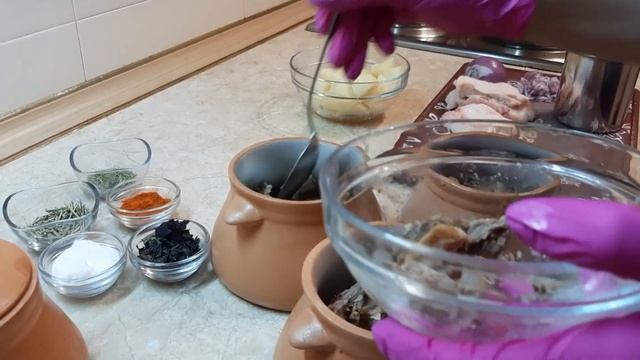 PITI .Пити. Суп из  баранины.Փիթի կավե ամանով.