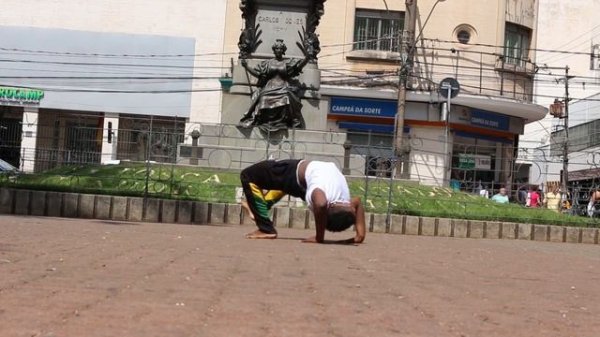 Capoeira Mussum CDO