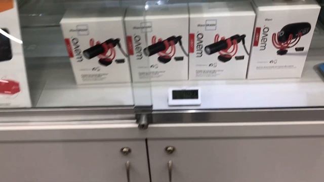 ГУЛЯЮ в МЁНХЕНГЛАДБАХЕ!ИЩУ СЕБЕ КУПИТЬ КАМЕРУ!Влог смотреть онлайн