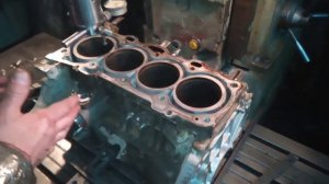 Промер эллипсности цилиндра перед расточкой 2AZ-FE