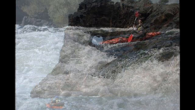 INFLATABLE KAYAK / KAYAK HINCHABLE. Spain - Norway - France - Italy смотреть онлайн