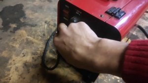 Сварочный полуавтомат Elitech ИС190ПН. Бюджетный выбор для дома.