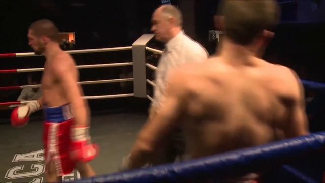 Вечер профессионального бокса: Петр Хамуков VS Нодар Цховребадзе смотреть онлайн