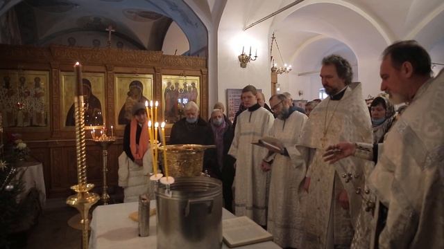 Каждение чаш. Праздник Богоявления смотреть онлайн