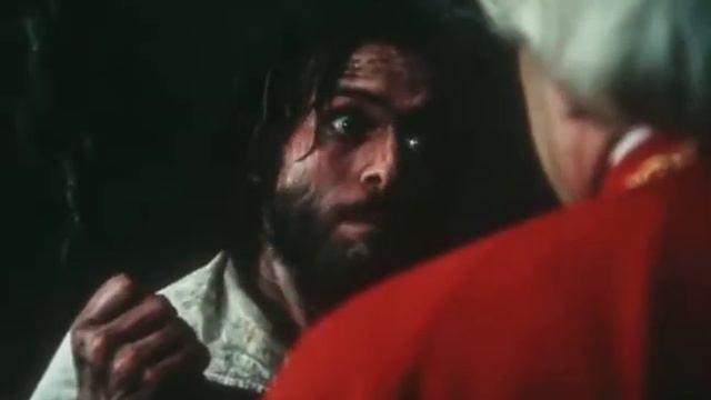 Громче зовите! Может он спит! смотреть онлайн