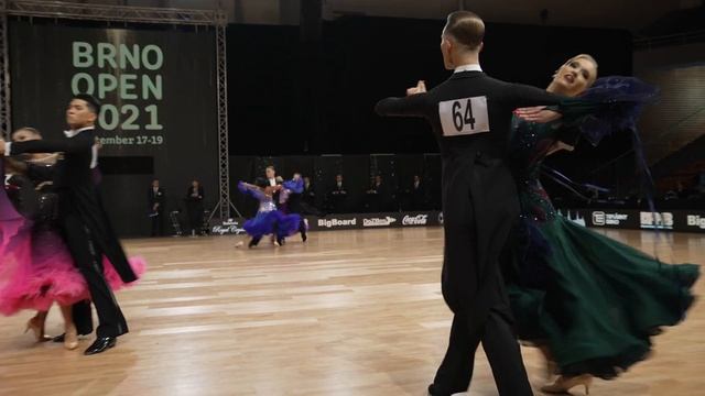 WDSF World Championship Standard 2021. Tango смотреть онлайн