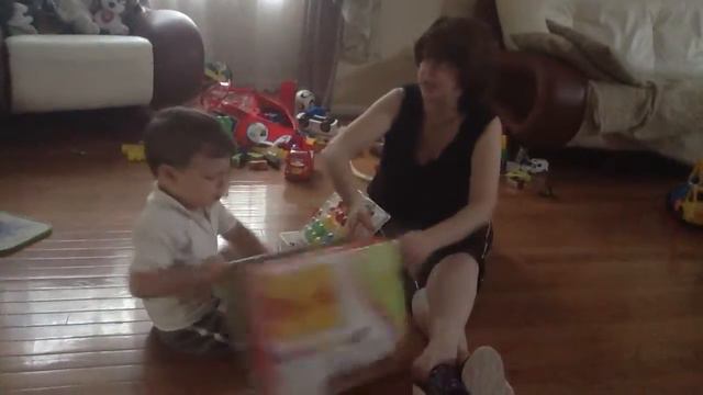 Саша не хочет собирать картинку смотреть онлайн