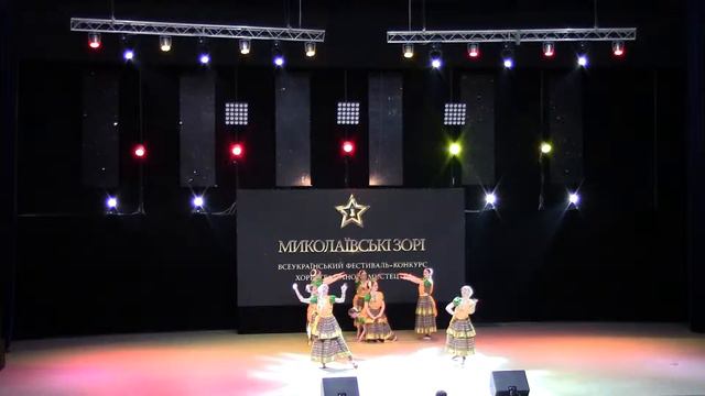 Хореографічний колектив індійського танцю «Бхарат» — Кумми –аттам смотреть онлайн