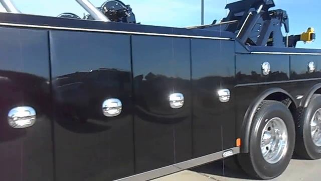 2015 Kenworth T800 with Century 7035 смотреть онлайн