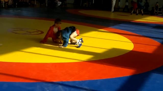 Самбо Открытый областной турнир соревнования Кумены 26 апреля 2014 смотреть онлайн