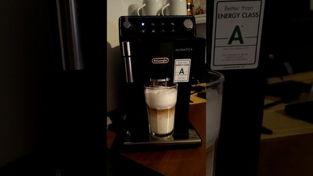 Автоматична Каво машина Delonghi Autentica ❕❕❕Спосіб приготування ЛАТЕ МАКЯТО ❕❕❕ смотреть онлайн