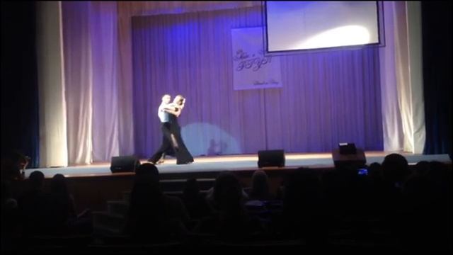 Шоу номер Танго смотреть онлайн