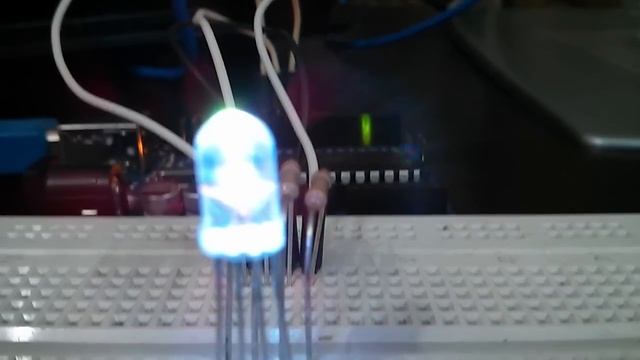 RGB 4 pin LED demo using Arduino смотреть онлайн