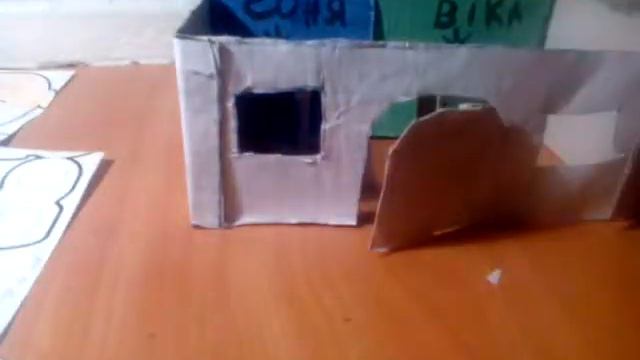 Я я играю в roblox и постоянно делаю Атак смотреть онлайн