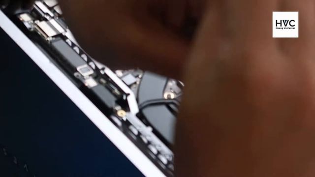 Thay màn hình macbook pro 15 inch 2016 2017 2018 2019 2020 смотреть онлайн