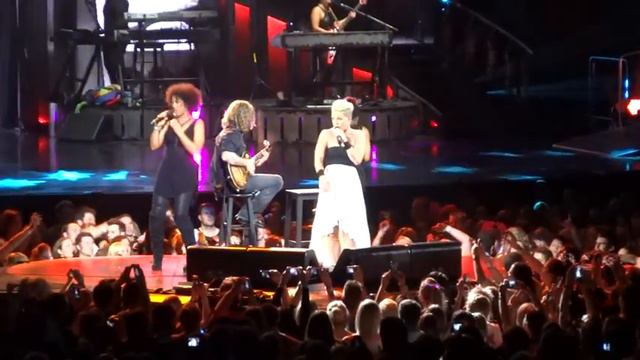Pink Live - Perfect - Sydney Entertainment Centre 3 August 2013