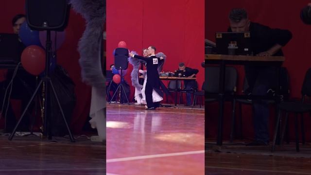 Вальс = Илья Зайцев & Анастасия Зайцева = Dance Legend 2023Взрослые стандарт смотреть онлайн