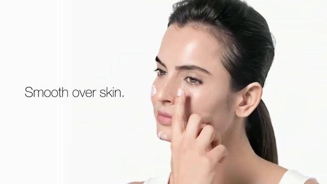 Fresh Pressed Vitamin C Daily Booster | How to Use | Clinique - Audio Description смотреть онлайн