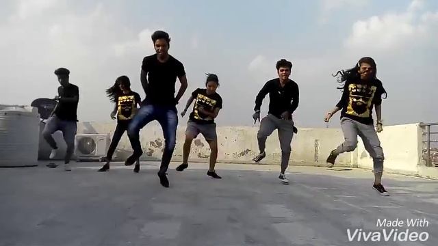 BS3 Champs Crew смотреть онлайн