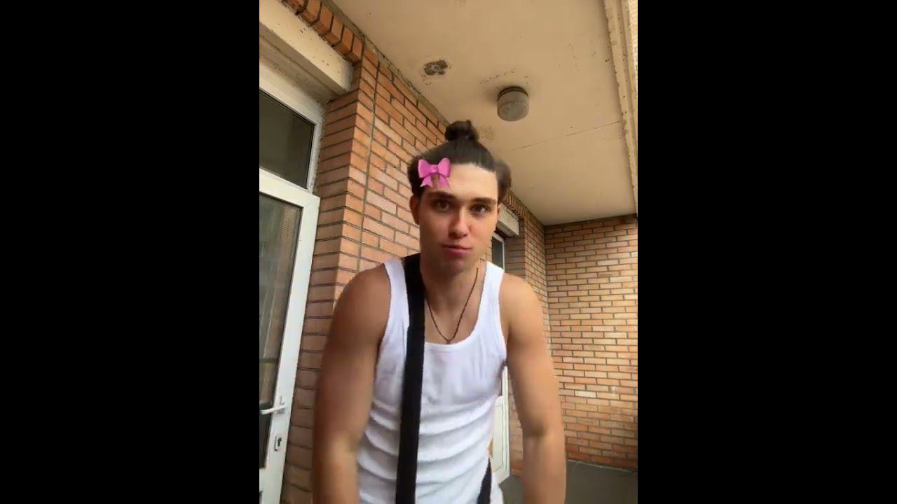 Женя Лизогуб смотреть онлайн