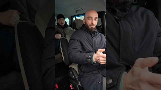 Омар капитан корабля | Омар в Большом городе смотреть онлайн