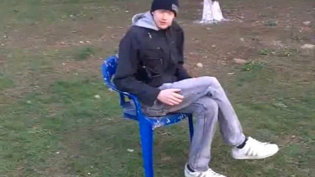 Трон неожиданности смотреть онлайн