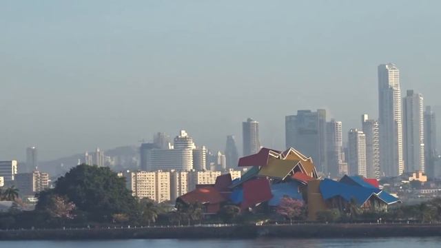 Panama Canal Panama City & Biodiversity Museum - Biomuseo Ciudad De Panama Canal De Panama