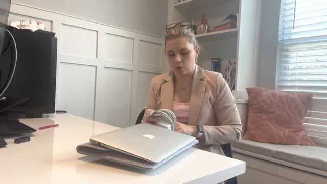 Review of Nlittop Laptop Sleeve 13 inch Felt Laptop Sleeves Protective Laptop Case Bag смотреть онлайн