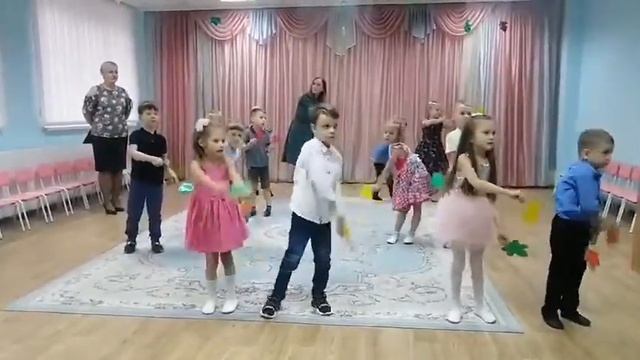 "Волшебница осень" смотреть онлайн