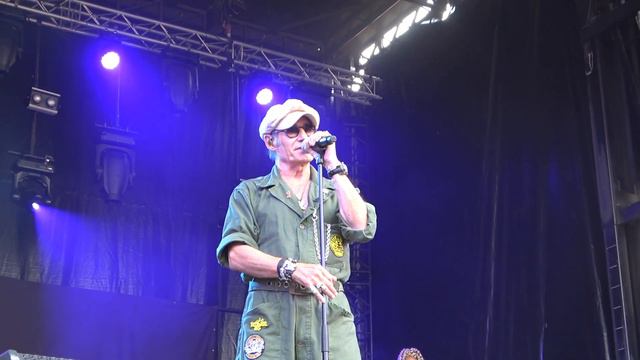 Gérard Lanvin & Manu Lanvin " Ce Monde Imposé " au Festival Dax Motors n' Blues le 15 Juillet 2022. смотреть онлайн