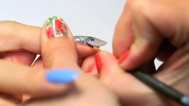 Рисунок акрилом поверх гель-лака UNO смотреть онлайн