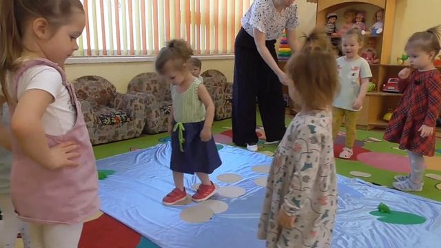 "Детство". Путешествие в страну сенсорики смотреть онлайн