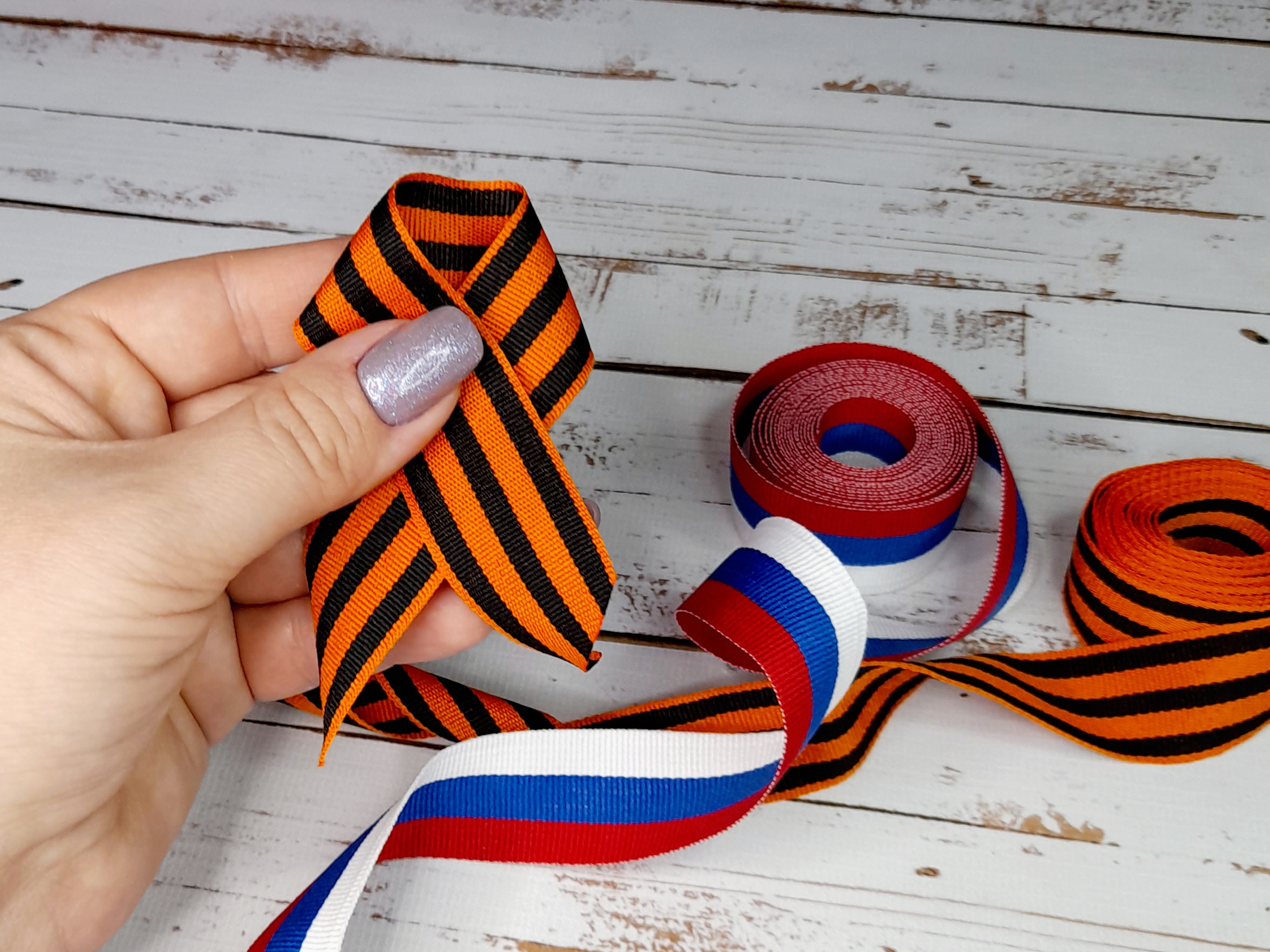 БРОШЬ Георгиевская лента к 9 мая своими руками Мастер-класс