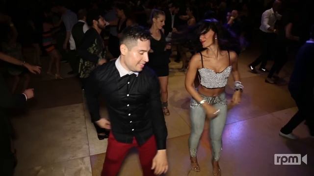 Eder Ivan (On2ourange) + Desiree Social Dancing @lasvegassupercongress 2015 смотреть онлайн