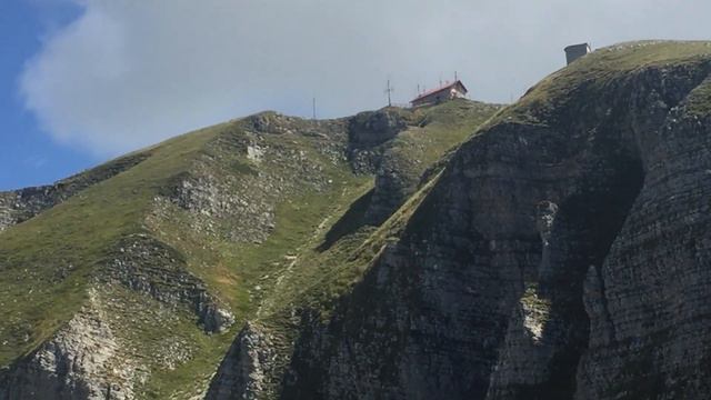 Снова в горы/ Красивая Италия/ Бабочка-альпинист смотреть онлайн