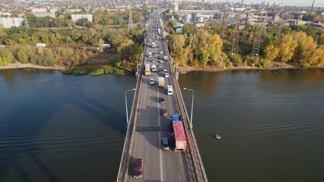 Затор на Южном шоссе от Южного города до Промышленности смотреть онлайн