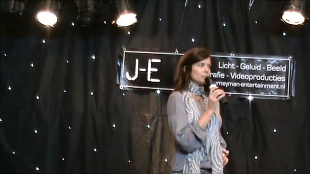 FACTS 2011: Torri Higginson смотреть онлайн