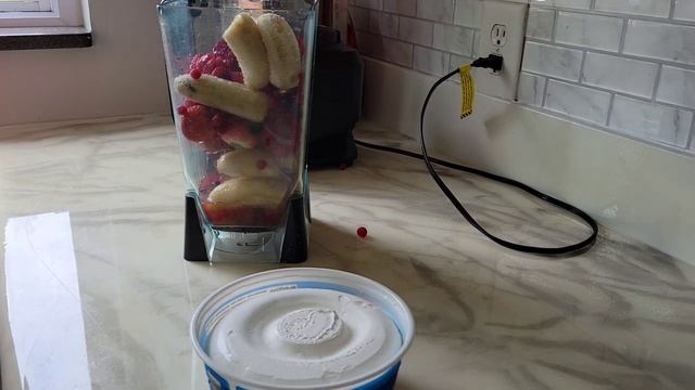 БЫСТРОЕ МОРОЖЕНОЕ ИЗ ФРУКТОВ смотреть онлайн