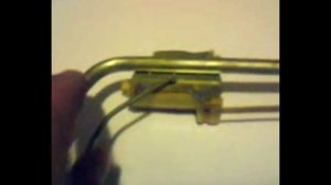 Почему дёргается стрелка рамки уровня топлива