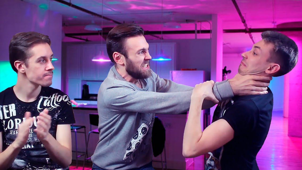 ДРАКА НА КАНАЛЕ КЛИКБЕЙТ АТАКА ТИТАНОВ НАСТОЛЬНАЯ ИГРА смотреть онлайн