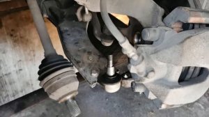 Устранение вибраций при разгоне на Форд Фокус 2 (замена внутреннего ШРУС)