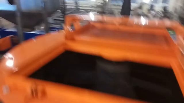 Бетоносмеситель АКТИВ 300 с пневмодвигателем и площадкой оператора смотреть онлайн