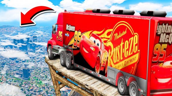 СБРОСИЛ ОГРОМНЫЙ ГРУЗОВИК МАК ИЗ ТАЧЕК С ОБРЫВА  ГТА 5 МОДЫ МУРКА