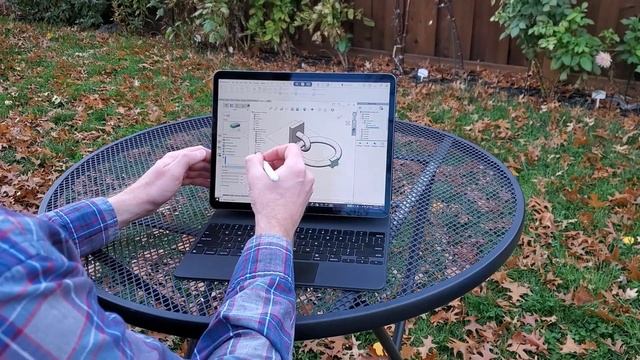 SOLIDWORKS on an iPad смотреть онлайн