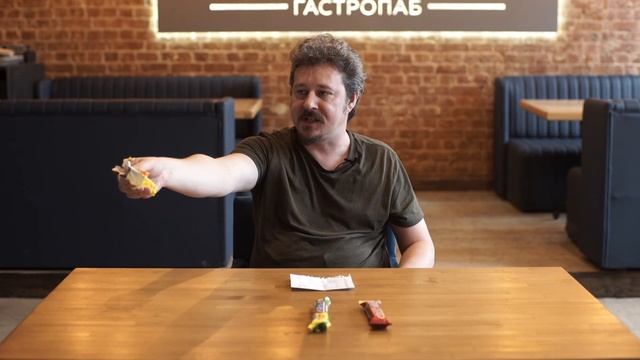 Битва батончиков с лесным орехом: Степ, Snickers и Nuts смотреть онлайн