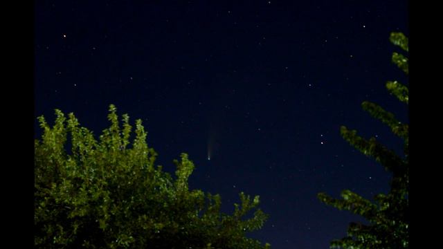 Сфотографировал комету C/2020 F3 (NEOWISE) смотреть онлайн