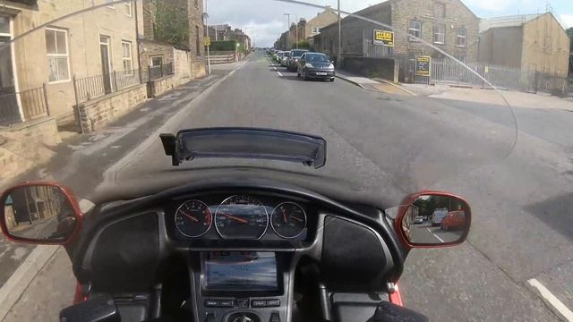 Honda Goldwing GL1800 review смотреть онлайн
