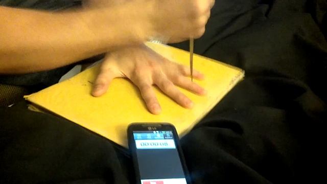 Insane Skill - 5 Finger Knife Game 1080p w/ Timer смотреть онлайн