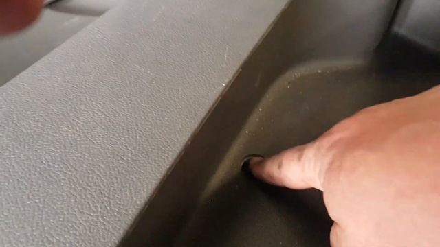 Ford Transit Custom. How To Remove And Replace Door, Door Mirror, Door Trim And Fuel Flap.