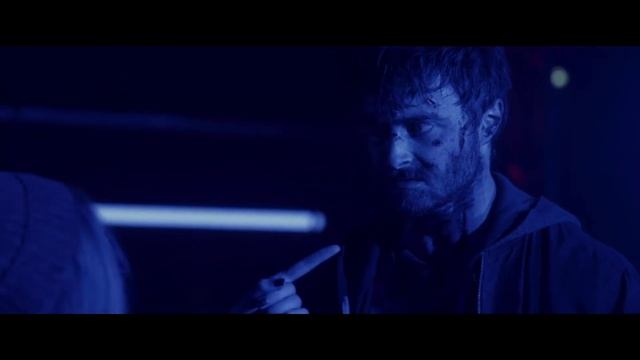 "Твоя девушка знает то что ты за ней следишь?" ▶ Пушки Акимбо (2019) смотреть онлайн